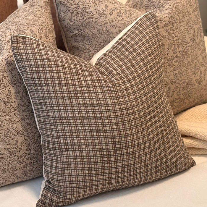 Harrison Pillow | 18 x 18