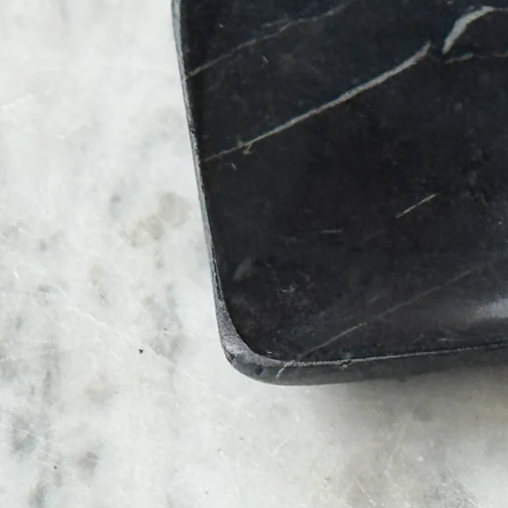 Belle de Provence Square Black Marble Soap Dish