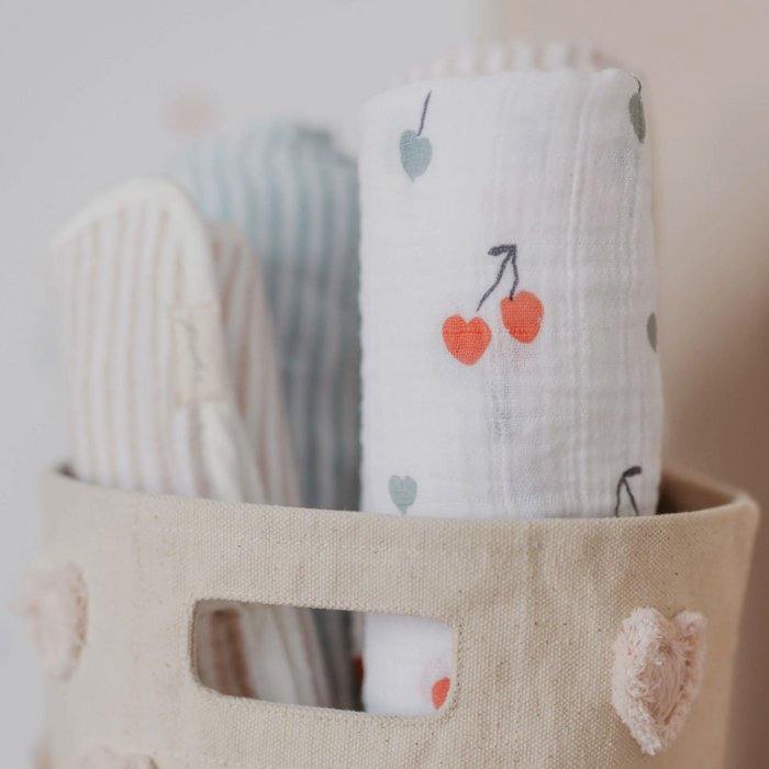 Muslin Cotton Swaddle | Mon Cheri